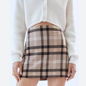 WILFRED Plaid Classic Mini Skirt